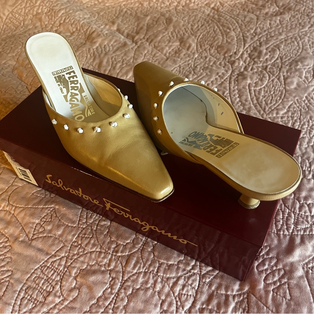 Ferragamo Kitten Heel